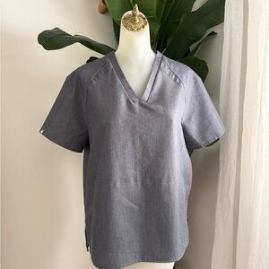 FIGS Womens Gray V Neck Scrub Top Size Small Classic Technical Collection